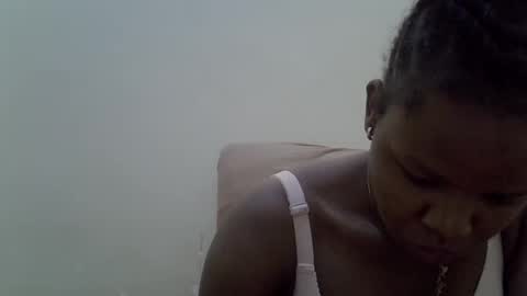 Snapshot of iam_nisa chatting on 15, 6, 2026 iam_nisa online show from 15, 6, 2026