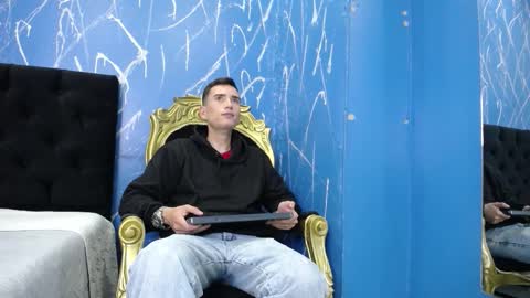 Iam Smith  online show from 15, 2, 2026