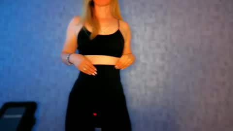 Snapshot of iam_venus chatting on 23, 5, 2026 Venus online show from 23, 5, 2026