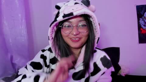 Snapshot of iam_zoechan chatting on 12, 12, 2024 Zoe 3 online show from 12, 12, 2024