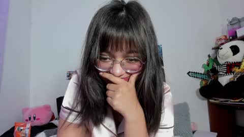 Snapshot of iam_zoechan chatting on 23, 12, 2024 Zoe 3 online show from 23, 12, 2024