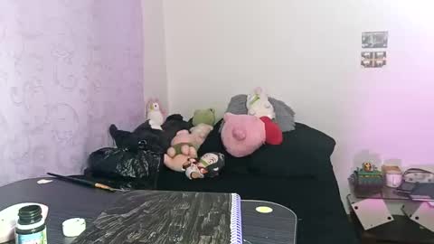 Snapshot of iam_zoechan chatting on 1, 2, 2025 Zoe 3 online show from 1, 2, 2025