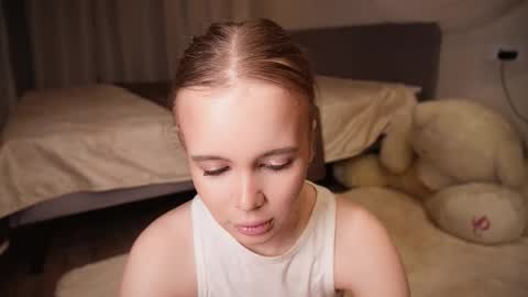 Claire online show from 14, 12, 2025