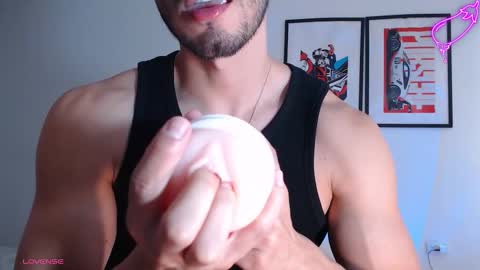  INDEPENDENT MODEL online show from 22, 10, 2025