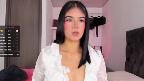 Snapshot of iamjulietaa chatting on 5, 2, 2025 online show from 5, 2, 2025