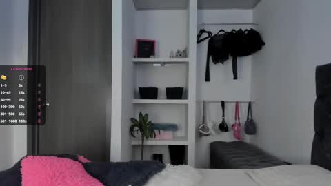 Snapshot of iamjulietaa chatting on 17, 2, 2025 online show from 17, 2, 2025