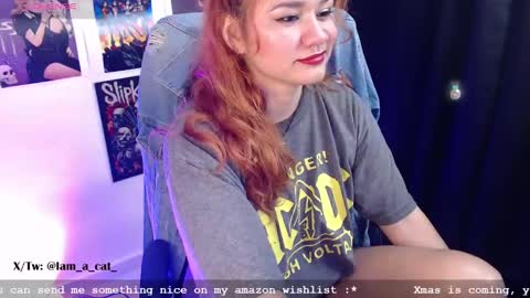 Snapshot of iammari_ chatting on 2, 12, 2024 Mari online show from 2, 12, 2024