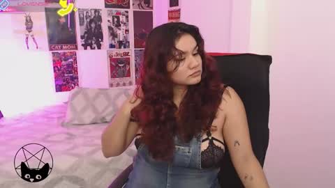 Snapshot of iammari_ chatting on 9, 9, 2025 Mari online show from 9, 9, 2025