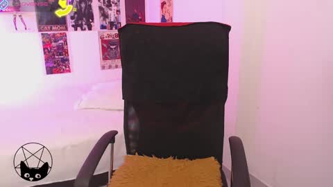 Snapshot of iammari_ chatting on 26, 9, 2025 Mari online show from 26, 9, 2025