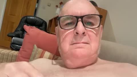 ian53a - mature UK man for same online show from 18, 1, 2025