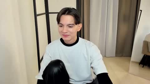 Snapshot of ian_harrickton chatting on 7, 2, 2026 ian online show from 7, 2, 2026