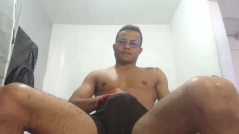 Snapshot of ian_tuner chatting on 15, 9, 2025 ian_tuner online show from 15, 9, 2025