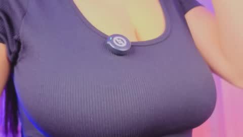  iara smith  online show from 12, 2, 2026