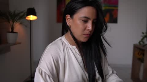 Snapshot of iartecaffe chatting on 18, 12, 2024 Lisselle Vermicelli online show from 18, 12, 2024