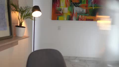 Snapshot of iartecaffe chatting on 26, 2, 2025 Lisselle Vermicelli online show from 26, 2, 2025
