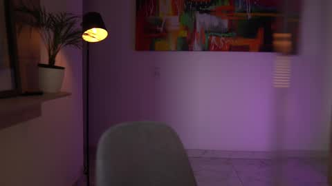 Snapshot of iartecaffe chatting on 3, 3, 2025 Lisselle Vermicelli online show from 3, 3, 2025