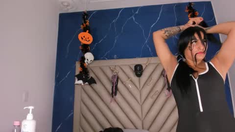 ibbie_ online show from 27, 10, 2025