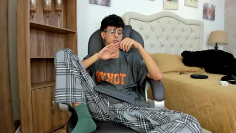Snapshot of ibratxandy chatting on 21, 5, 2026 ibratxandy online show from 21, 5, 2026