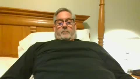 icanhelpu43 online show from 26, 1, 2025