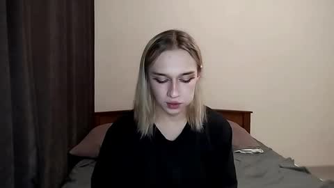 Jade online show from 12, 11, 2025