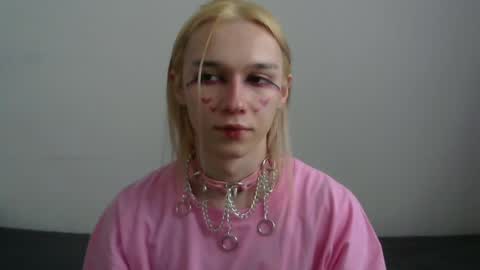 Jade online show from 7, 4, 2026