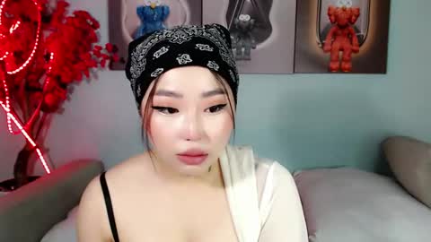 Snapshot of ichiben chatting on 24, 2, 2025 ichiben online show from 24, 2, 2025