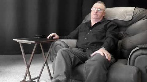 Christopher online show from 29, 10, 2025