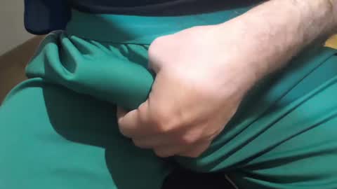 Snapshot of icky_thumps chatting on 31, 12, 2024 icky_thumps online show from 31, 12, 2024