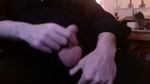 Snapshot of icum4ladies2021 chatting on 8, 2, 2025 icum4ladies2021 online show from 8, 2, 2025