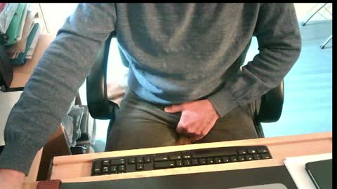 icumalot4you online show from 11, 4, 2026