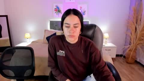 Snapshot of icysweetcam chatting on 7, 1, 2026 Icy online show from 7, 1, 2026