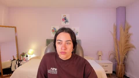 Snapshot of icysweetcam chatting on 12, 6, 2026 Icy online show from 12, 6, 2026