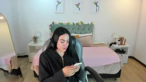 Snapshot of icysweetcam chatting on 18, 7, 2026 Icy online show from 18, 7, 2026