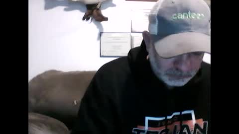 Snapshot of idkwhyidothis348732 chatting on 26, 12, 2024 idkwhyidothis348732 online show from 26, 12, 2024