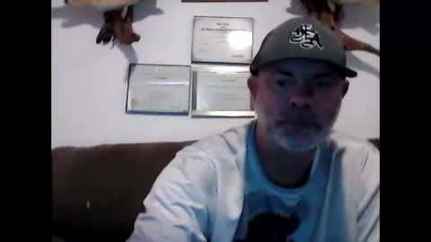 Snapshot of idkwhyidothis348732 chatting on 15, 2, 2025 idkwhyidothis348732 online show from 15, 2, 2025