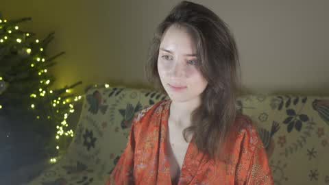 Snapshot of ifyouleave chatting on 13, 12, 2024 Belle online show from 13, 12, 2024