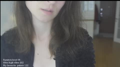 Snapshot of ifyouleave chatting on 22, 9, 2025 Belle online show from 22, 9, 2025