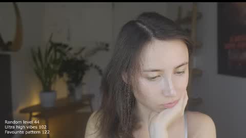 Snapshot of ifyouleave chatting on 28, 10, 2025 Belle online show from 28, 10, 2025