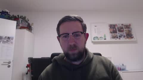 Snapshot of iggi2707 chatting on 4, 2, 2025 ner d online show from 4, 2, 2025