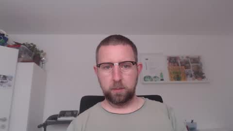 Snapshot of iggi2707 chatting on 10, 3, 2025 ner d online show from 10, 3, 2025