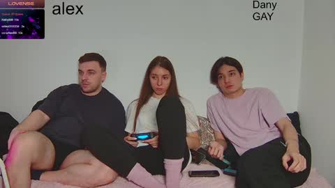 Julia and Mira online show from 20, 1, 2025