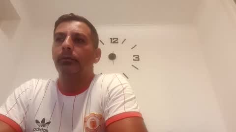 Snapshot of ihtiandar1008 chatting on 1, 11, 2025 ihtiandar1008 online show from 1, 11, 2025