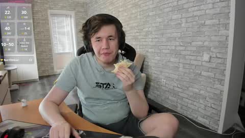 iliaskris online show from 2, 3, 2025