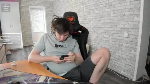 iliaskris online show from 3, 3, 2025