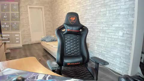 iliaskris online show from 4, 3, 2025