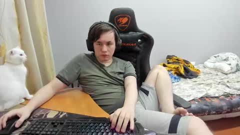 iliaskris online show from 10, 9, 2025