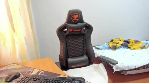 iliaskris online show from 22, 9, 2025