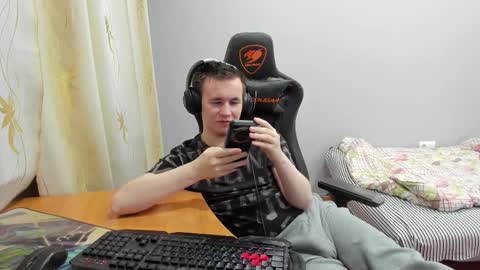 iliaskris online show from 21, 11, 2025