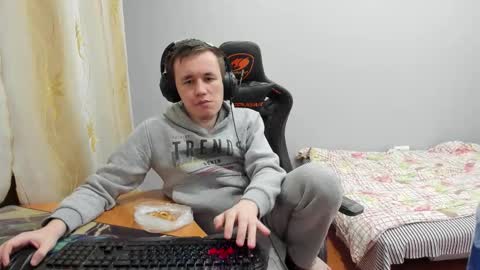 iliaskris online show from 1, 12, 2025