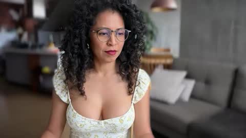 Kloe online show from 5, 3, 2026